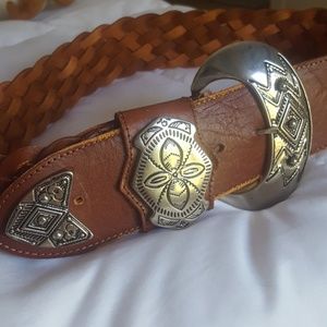-Statement- leather belt